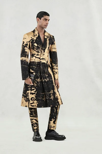 Look 26